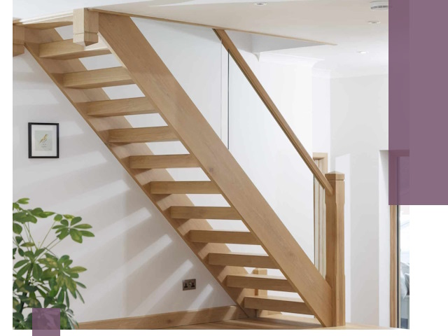 Изготовление деревянных лестниц под ключ в Волгодонске для дома