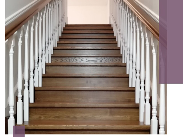 Лестницы из ясеня на заказ в Волгодонске — изготовление и монтаж