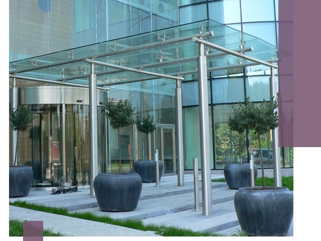 Навесы из стекла на заказ в Волгодонске — монтаж и установка